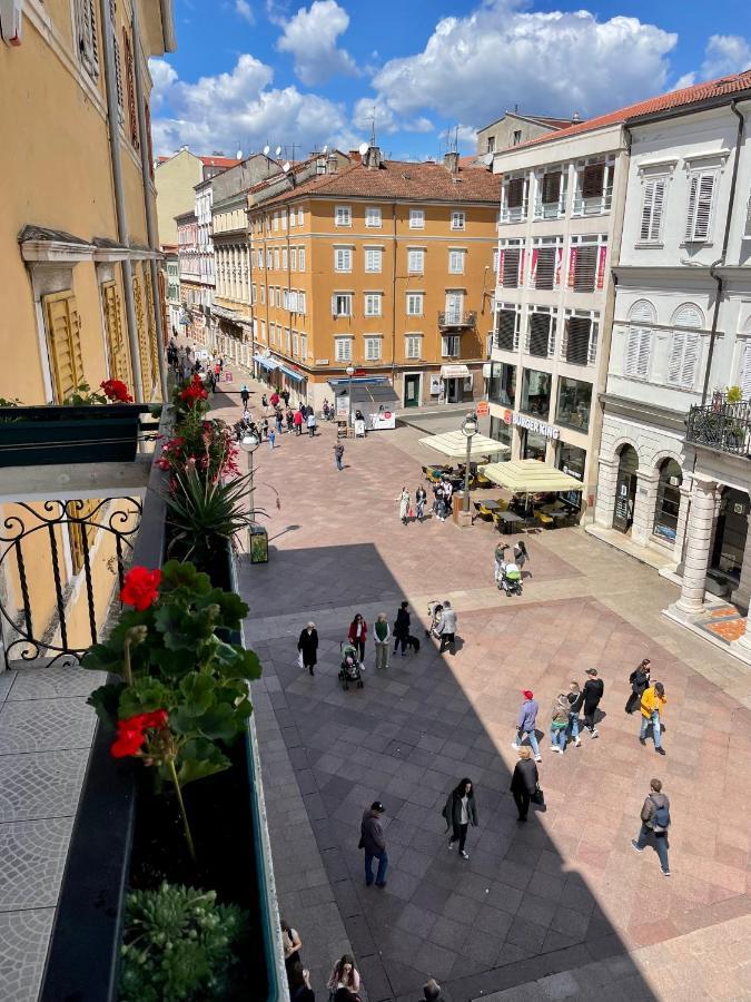 Linden Korzo Apartment Rijeka