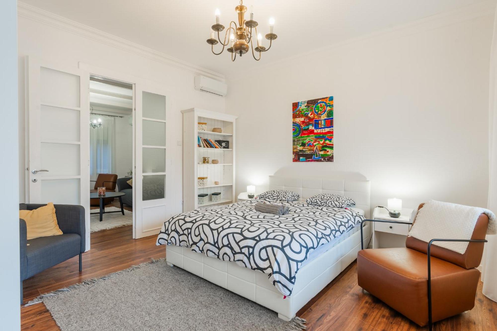 Linden Korzo Apartment